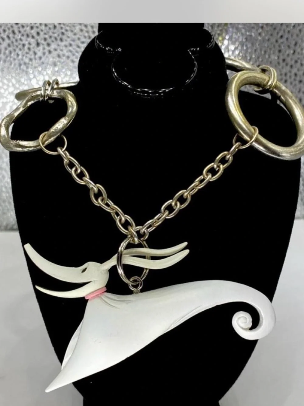 Disney *** Custom ^^^ A Nightmare before Christmas Charm” Hallmark “ Necklace *